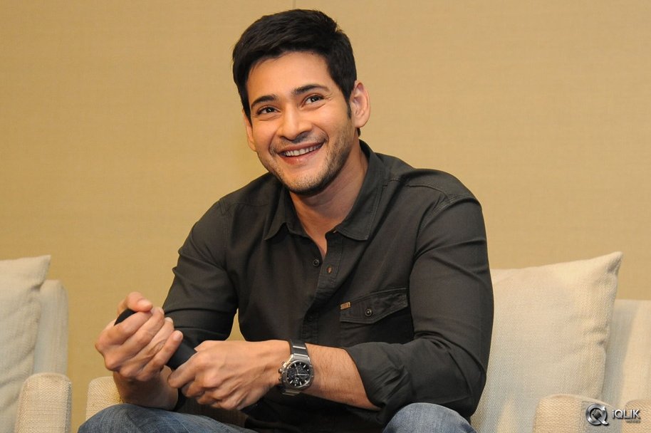 Mahesh-Babu-at-Srimanthudu-Movie-Press-Meet